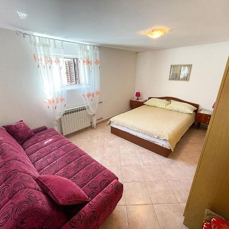 Apartmani Leonarda Jadranovo Kültér fotó
