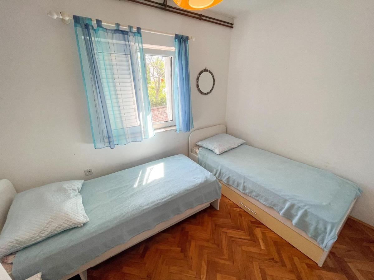 Apartmani Leonarda Jadranovo Kültér fotó