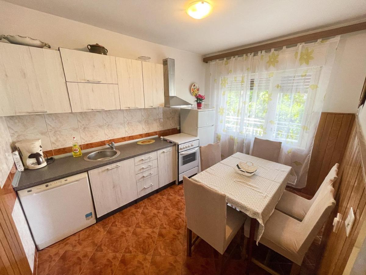Apartmani Leonarda Jadranovo Kültér fotó